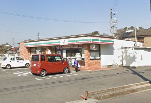 セブンイレブン 東海市名和町店の画像