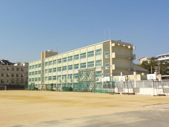 神戸市立西代中学校の画像