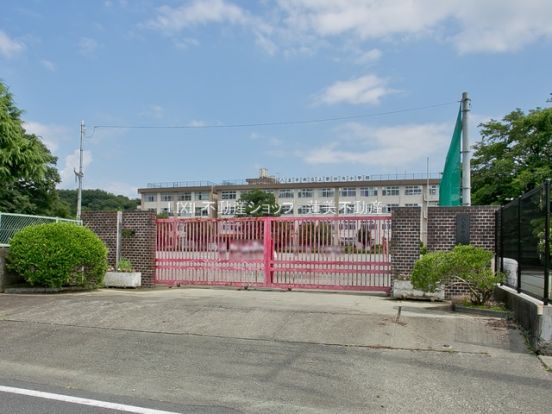 八王子市立上壱分方小学校の画像