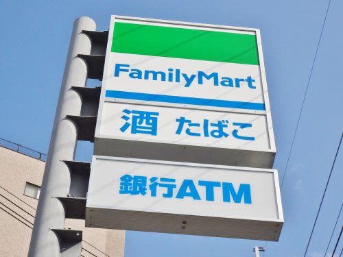 ファミリーマート 八幡川口店の画像