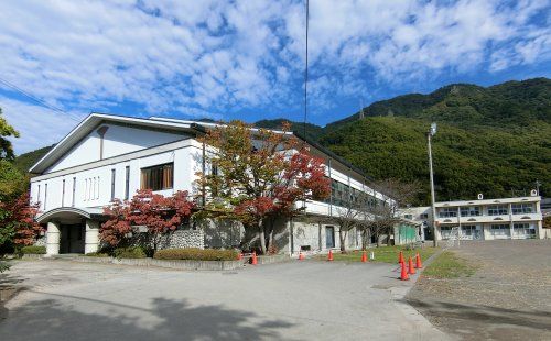 上田市立塩尻小学校の画像