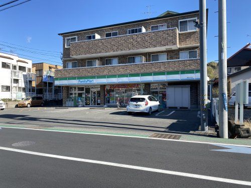 ファミリーマート 瀬名中央店の画像