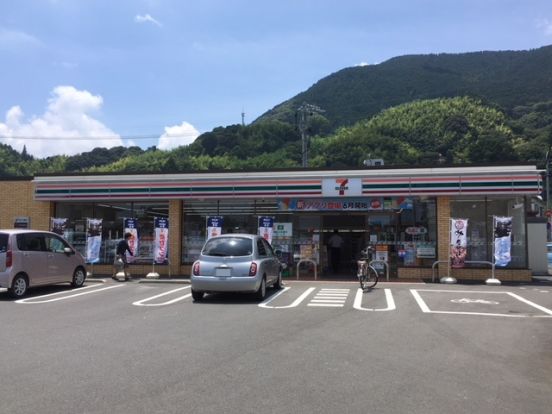 セブンイレブン 静岡向敷地店の画像