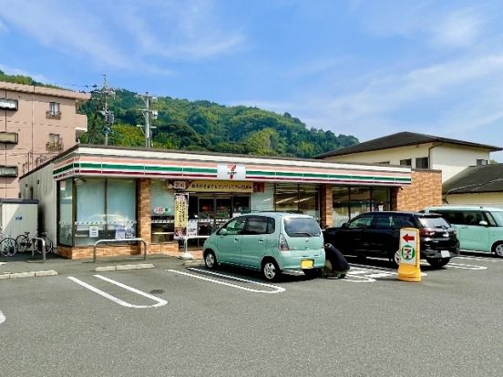 セブンイレブン 静岡瀬名6丁目店の画像