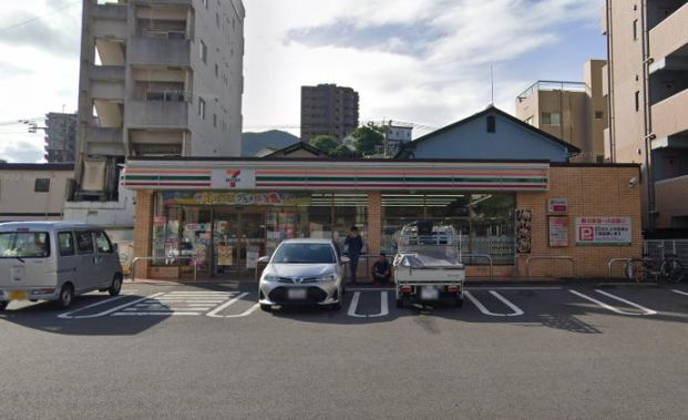 セブンイレブン 長崎文教通り店の画像