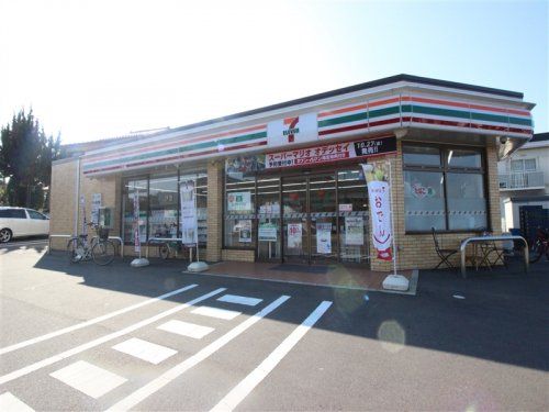 セブンイレブン 守谷本町店の画像