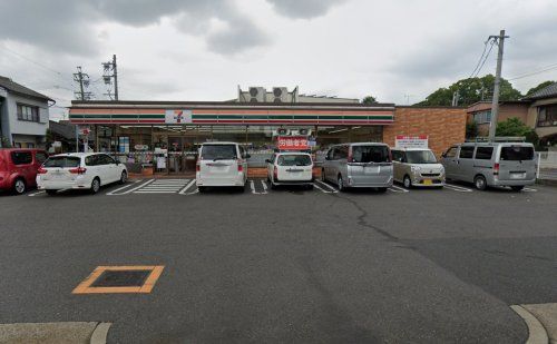 セブンイレブン 名古屋牛田通店の画像