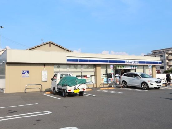 ローソン 奈良法蓮町東店の画像