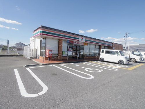 セブンイレブン 広陵町役場前店の画像