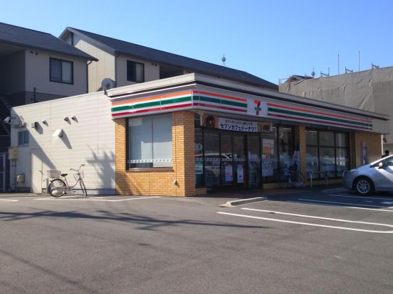 セブン-イレブン 名古屋茶屋が坂店の画像