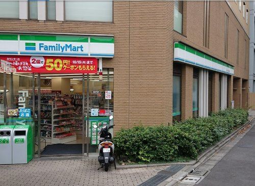 ファミリーマート 京王プレッソイン茅場町店の画像