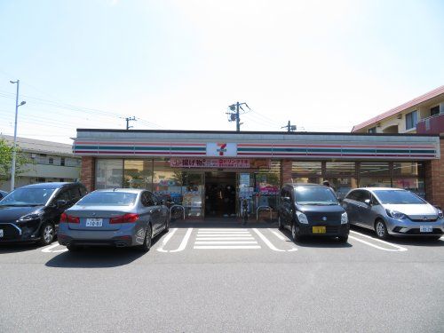 セブンイレブン 浦安堀江6丁目店の画像