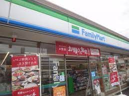 ファミリーマート 中川舟戸店の画像