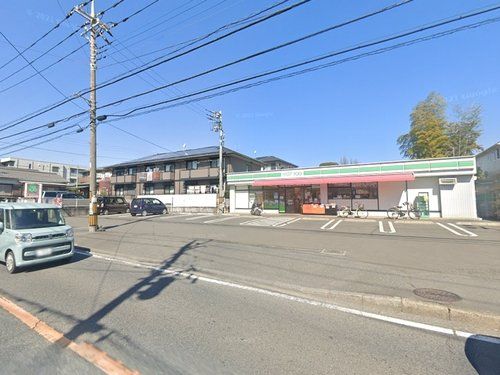 ローソンストア100下九沢竹ノ内店の画像