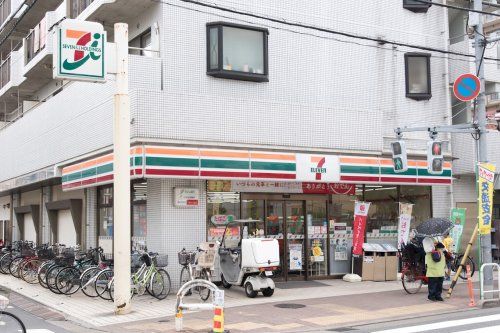 セブンイレブン 江東東砂1丁目店の画像