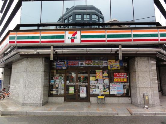 セブンイレブン神戸三宮磯上通店の画像