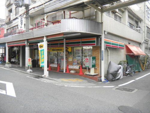 セブンイレブン神戸琴ノ緒町店の画像