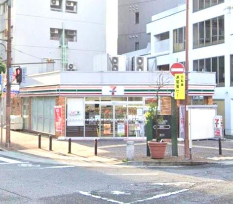 セブンイレブン 神戸鯉川筋店の画像