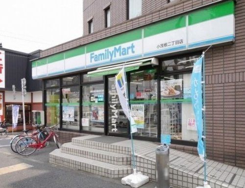 ファミリーマート 小茂根二丁目店の画像