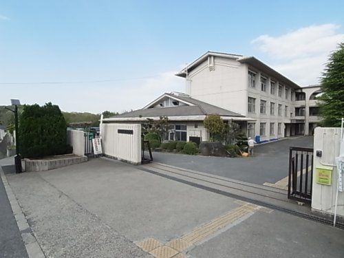 山田荘小学校の画像