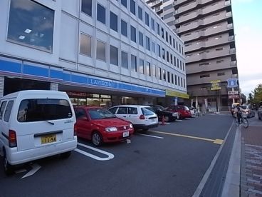 ローソン 雲井通二丁目店の画像