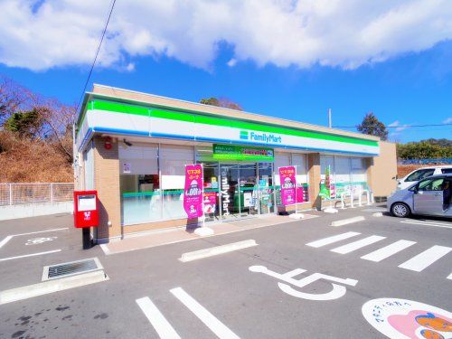 ファミリーマート 清水由比店の画像