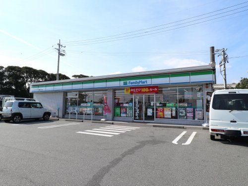 ファミリーマート 蒲原バイパス店の画像