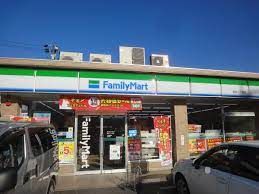 ファミリーマート 栄生二丁目店の画像