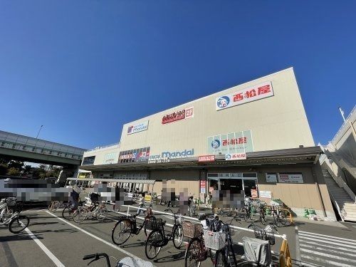 万代堺高須店の画像