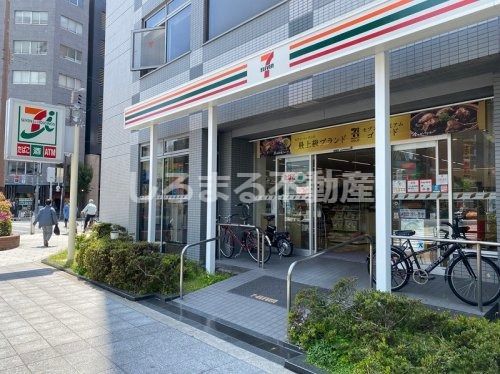 セブンイレブン 大阪靱本町2丁目店の画像