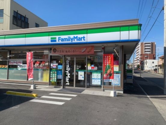 ファミリーマート 杉村一丁目店の画像