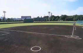 朝霞中央公園野球場の画像