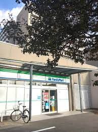 ファミリーマート 名城公園北店の画像