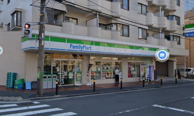 ファミリーマート 東戸塚記念病院前店の画像