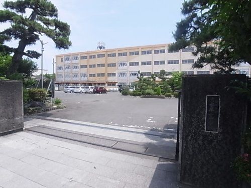静岡市立清水第二中学校の画像