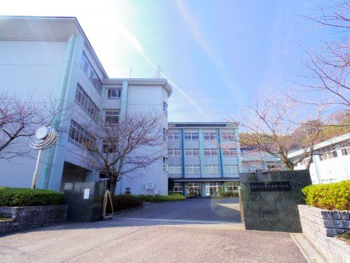 静岡市立清水興津中学校の画像
