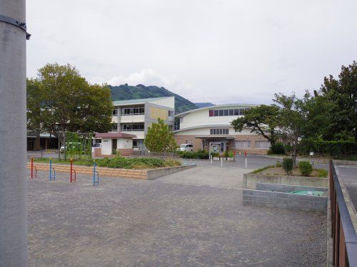 静岡市立清水庵原小学校の画像