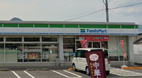 ファミリーマート 高松円座町店の画像