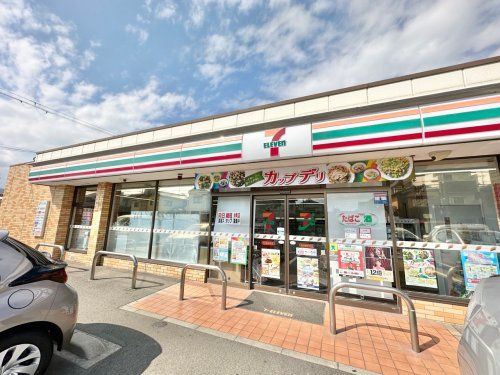 セブンイレブン 向日鶏冠井町店の画像