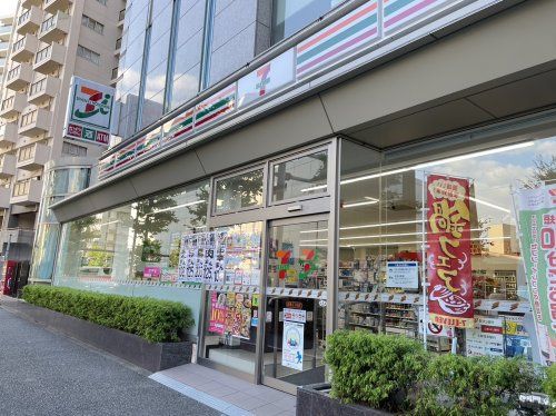 セブン-イレブン 目黒３丁目店の画像