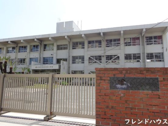 五日市東小学校の画像