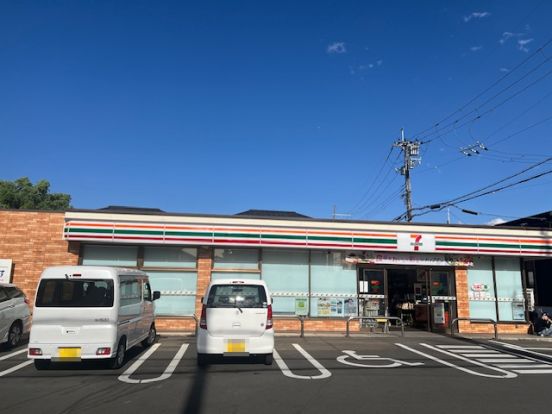 セブンイレブン 大阪狭山東野中店の画像