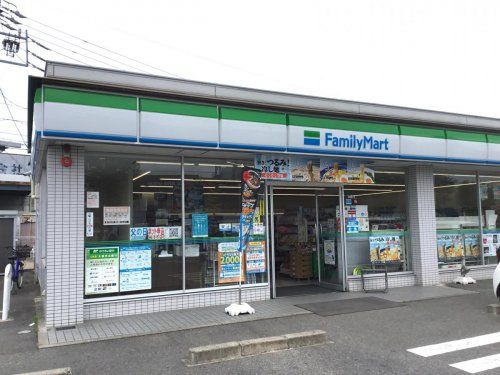 ファミリーマート 大高中川店の画像