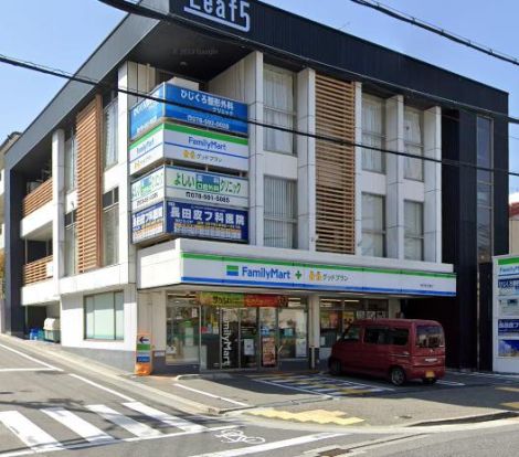 ファミリーマート 神戸南五葉店の画像