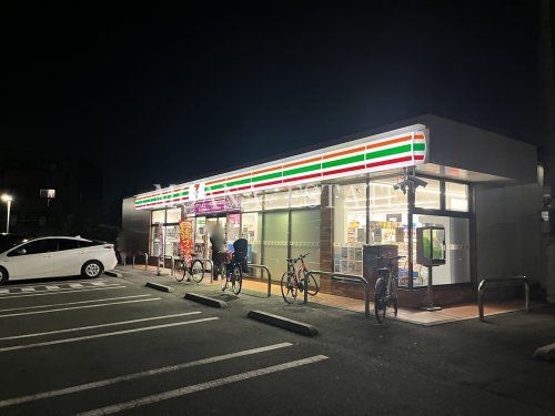 セブンイレブン 昭島玉川町5丁目店の画像