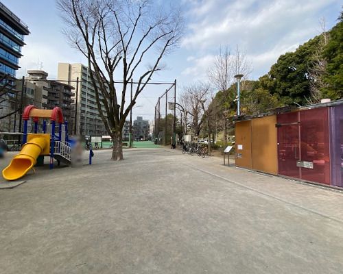 渋谷区立 代々木深町小公園の画像