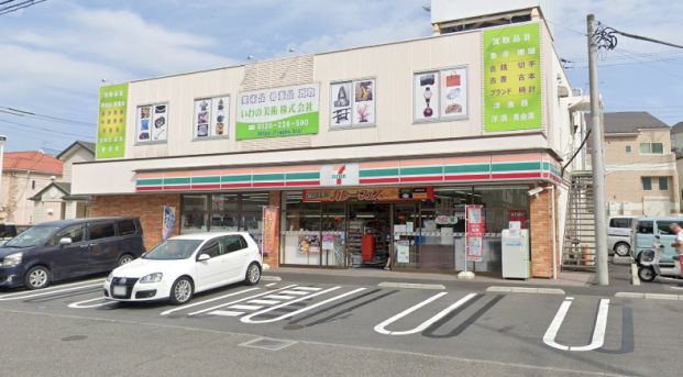 セブンイレブン 横須賀三春町5丁目店の画像