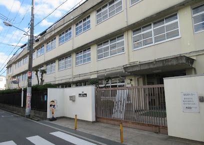 東大阪市立長瀬東小学校の画像