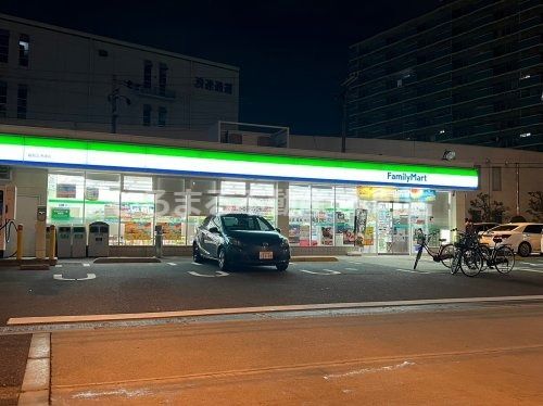 ファミリーマート 福島北港通店の画像