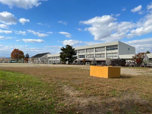 米沢市立南部小学校の画像